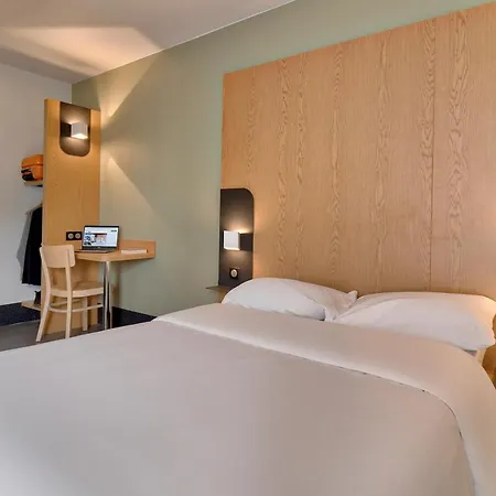 Hotel Bayonne 2*