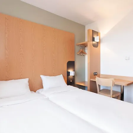 Bayonne Hotel Tarnos