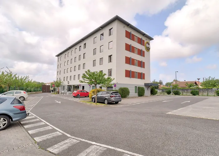 Bayonne Hotel Tarnos